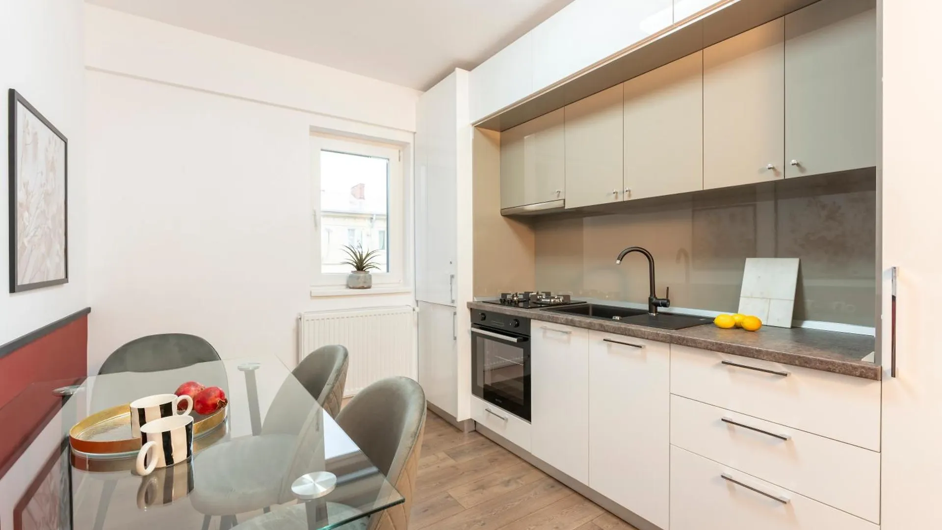 Apartment Xox Comfort Giurgiului Bucharest