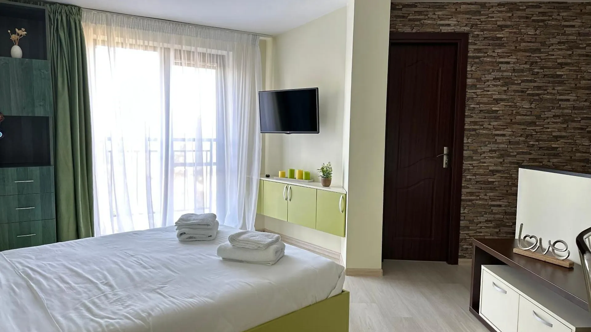 Xox Comfort Giurgiului Bucharest 0*,