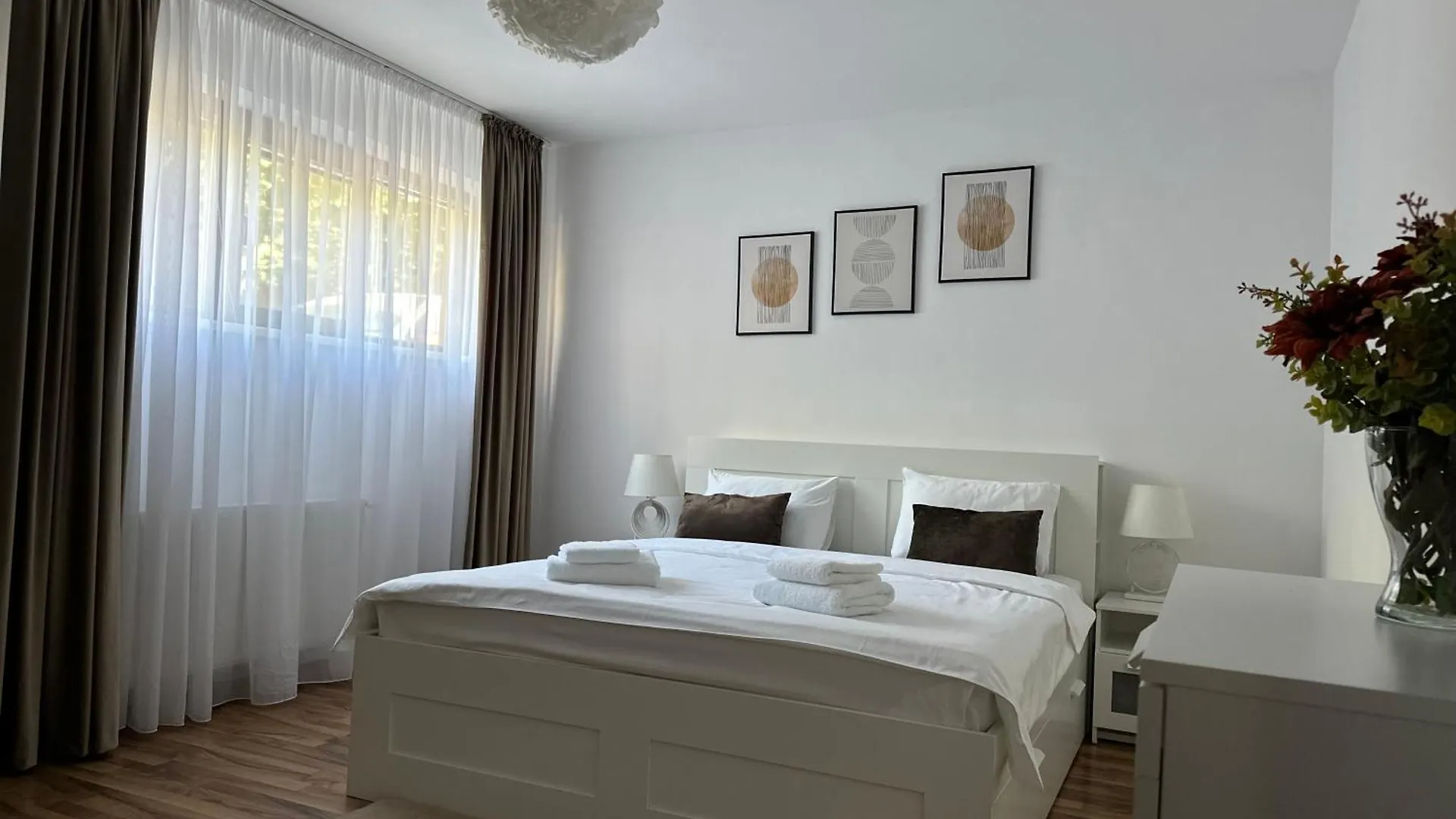Apartment Xox Comfort Giurgiului Bucharest Romania